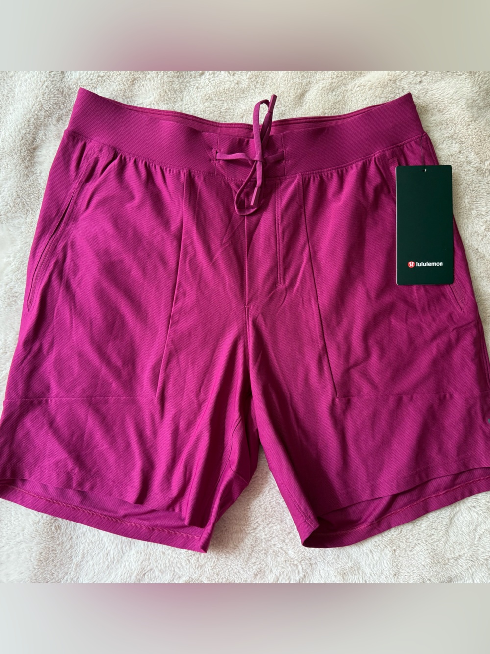 NWT Lululemon License to Train Short 7” LL *Pique Magenta Purple Size M - Picture 1 of 13